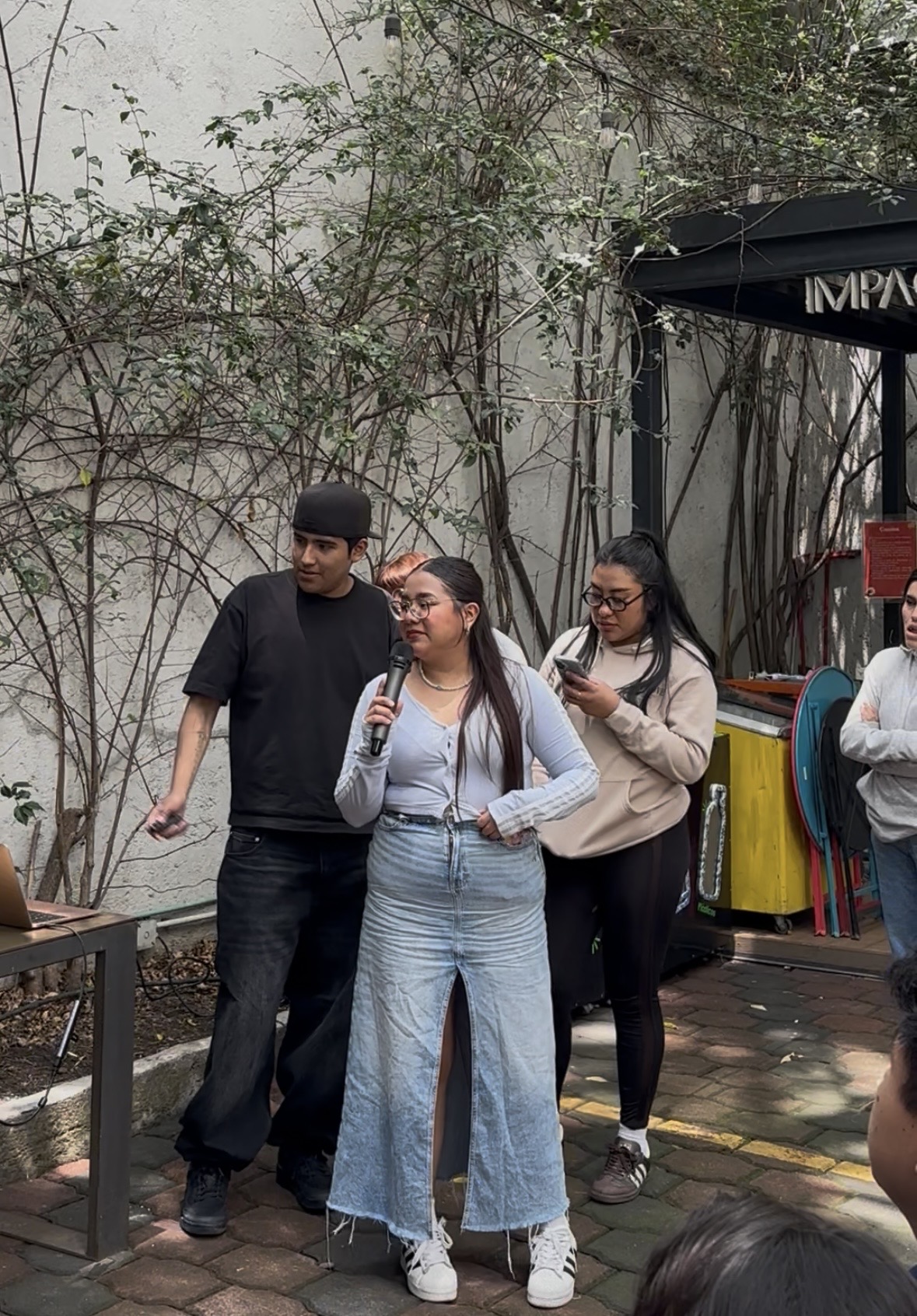 Participantes de RESTART presentando juntos